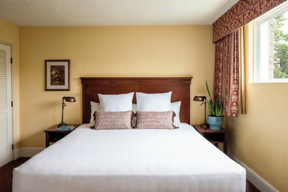 Park Lane Suites and Inn - photo 15