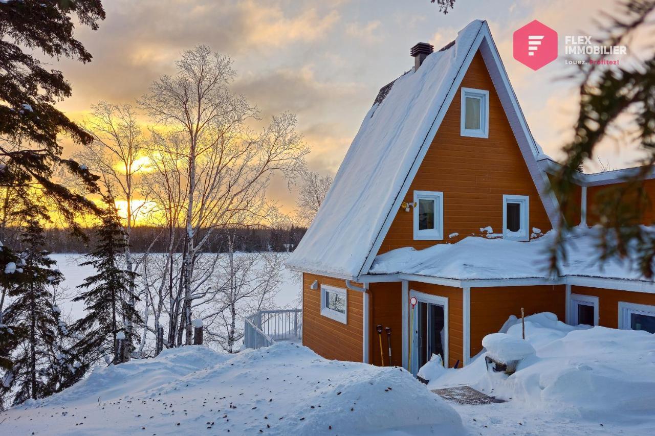 Les 3 Joyaux du Lac Michaud Rimouski Matane — 4-Star Luxury Hotel in Rimouski, Canada