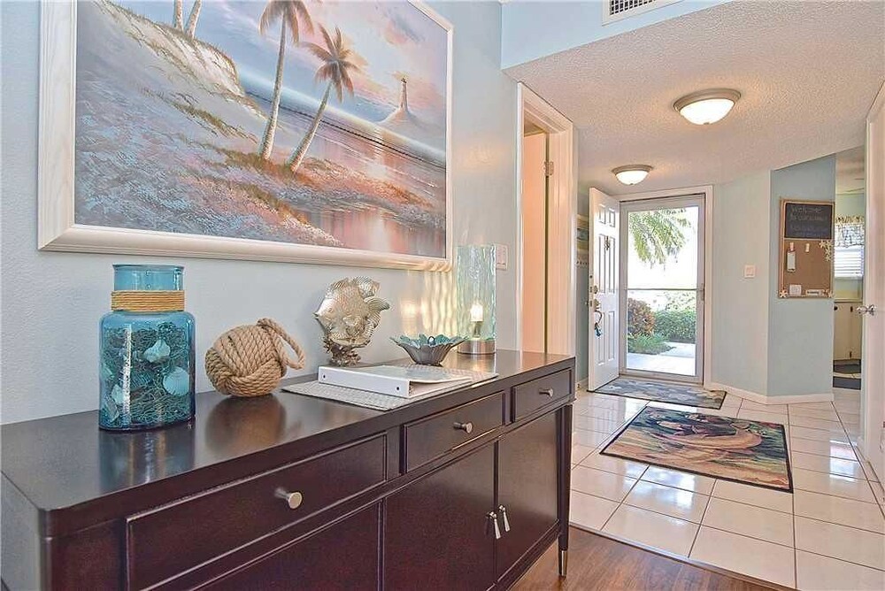 Vista Verde East 8 164 — 4-Star Luxury Hotel in St. Petersburg, United States
