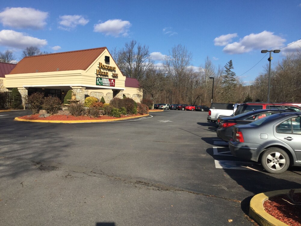 FairBridge Inn & Suites Poconos - photo 61