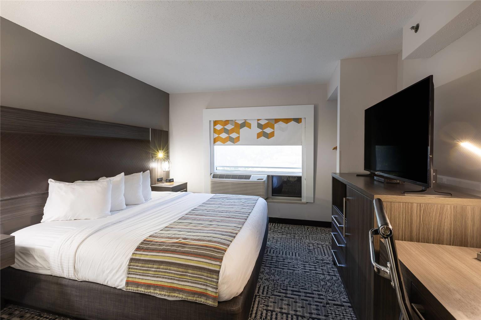 Country Inn & Suites by Radisson Lake Norman Huntersville NC - photo 32