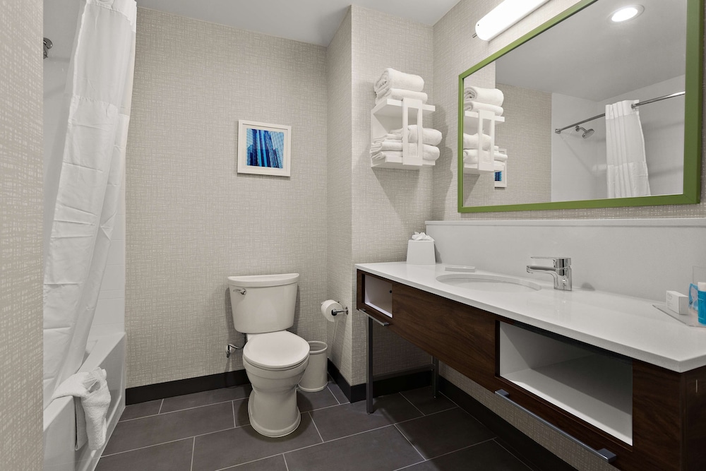 Hampton Inn & Suites by Hilton Ruskin I 75 - photo 36