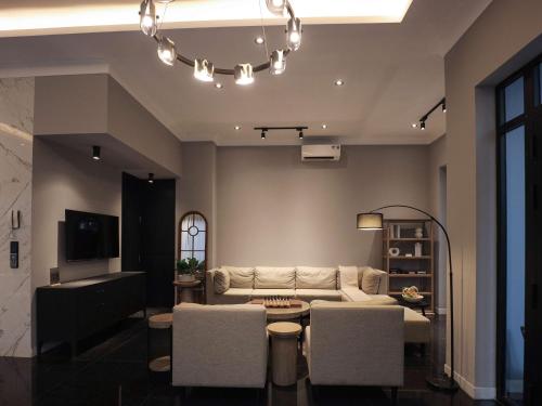 4br 4ba Villa w Outdoor BBQ Pickleball Party — 4-Star Luxury Hotel in Ho Chi Minh City, Vietnam