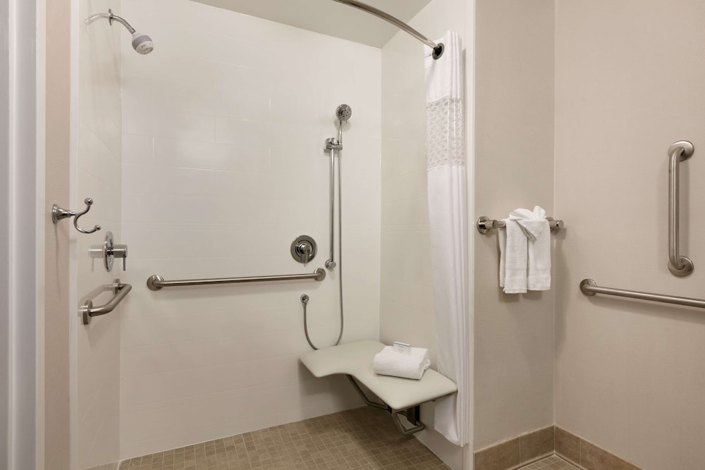 Hampton Inn & Suites Hershey - photo 28