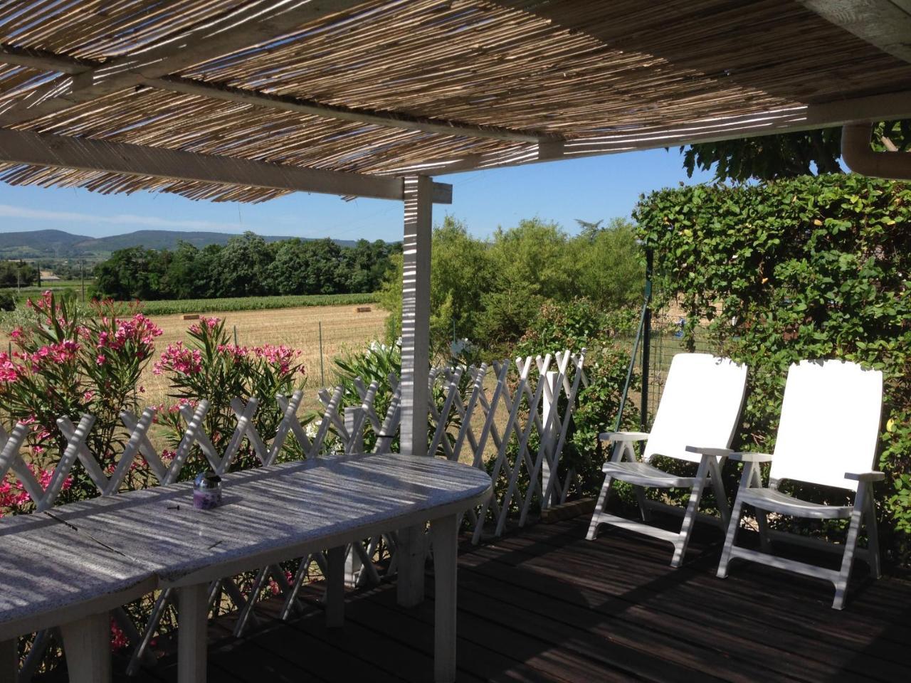 Gite Axaly Gorges de L'ardeche — 4-Star Luxury Hotel in Saint-Just-En-Chaussee, France