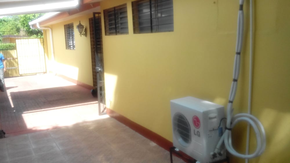 Hotel Holyh in Managua, Nicaragua