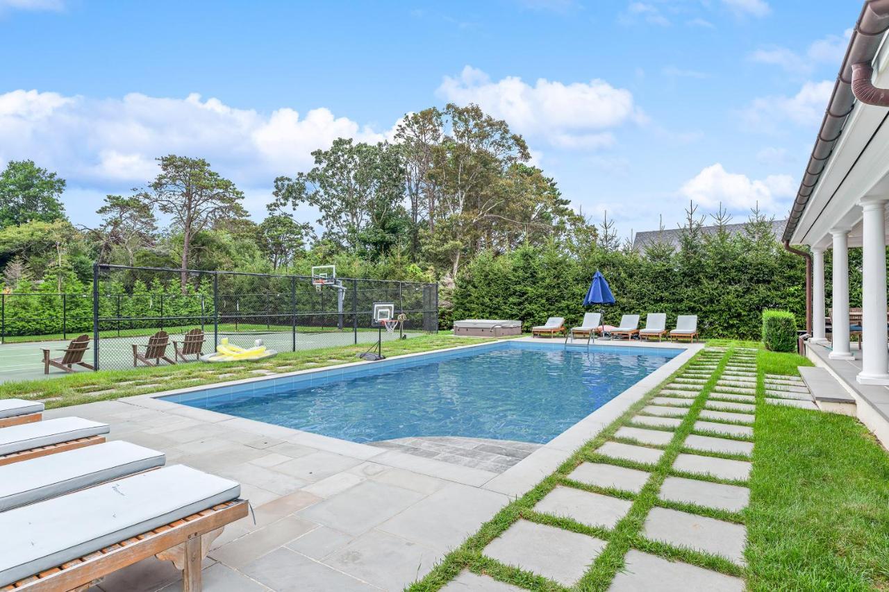 Colonial Hampton Charm - carbon neutral hotel in Southampton