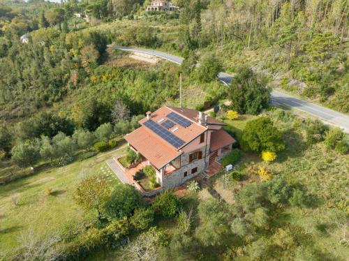 Casa Flora — 4-Star Luxury Hotel in Monteverdi Marittimo, Italy