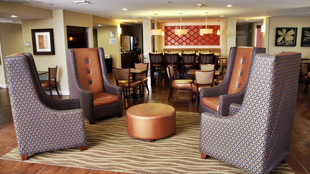 Holiday Inn Express Tifton by IHG - photo 16