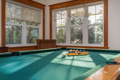 Inn at Beulah Beach on Crystal Lake - photo 16