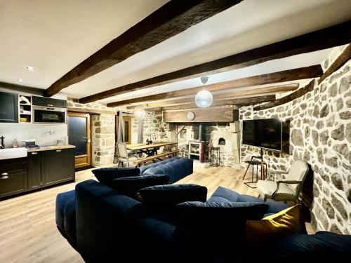 Le Quatorze in Bort-Les-Orgues, France