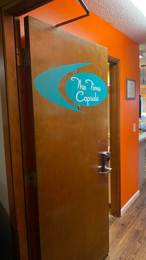 The Canterbury Inn - photo 92