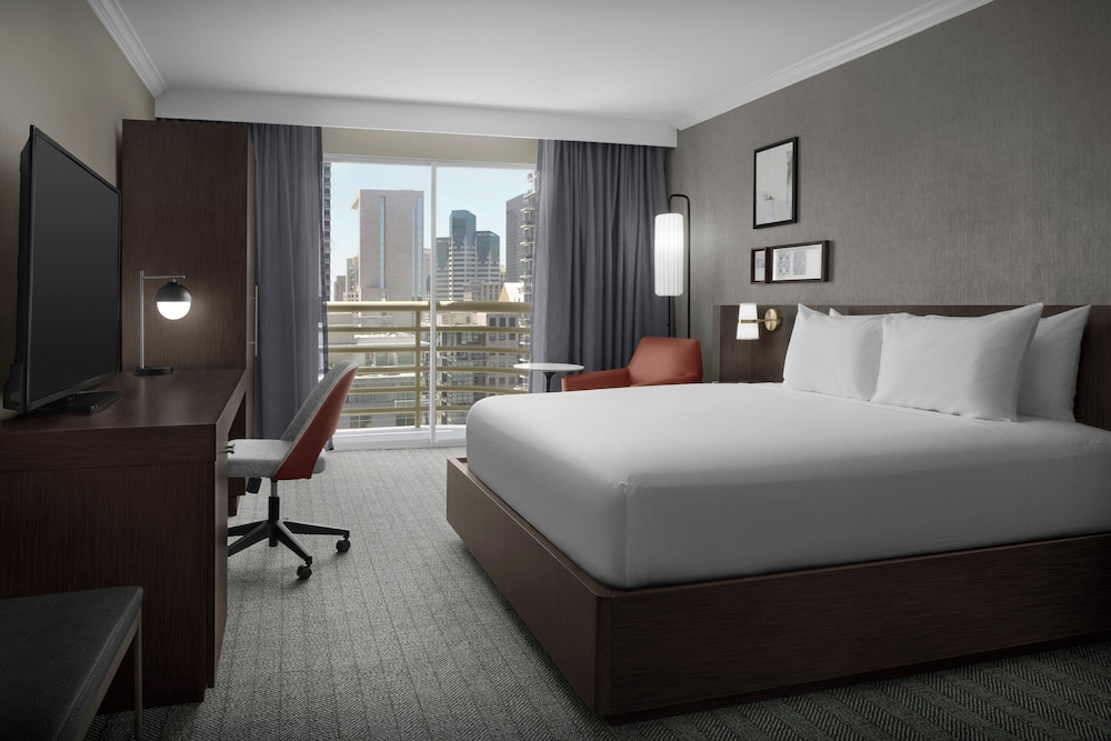 Courtyard by Marriott San Diego Downtown Little Italy - photo 14