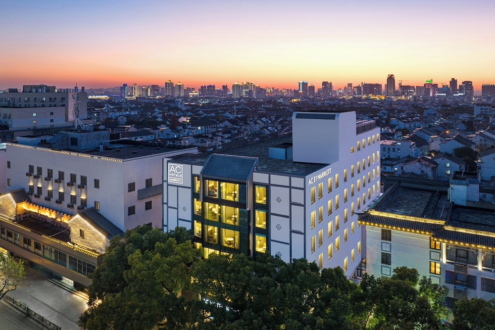 AC Hotel by Marriott Suzhou Guan Qian — 4-Star Luxury Hotel in Suzhou, People's Republic of China