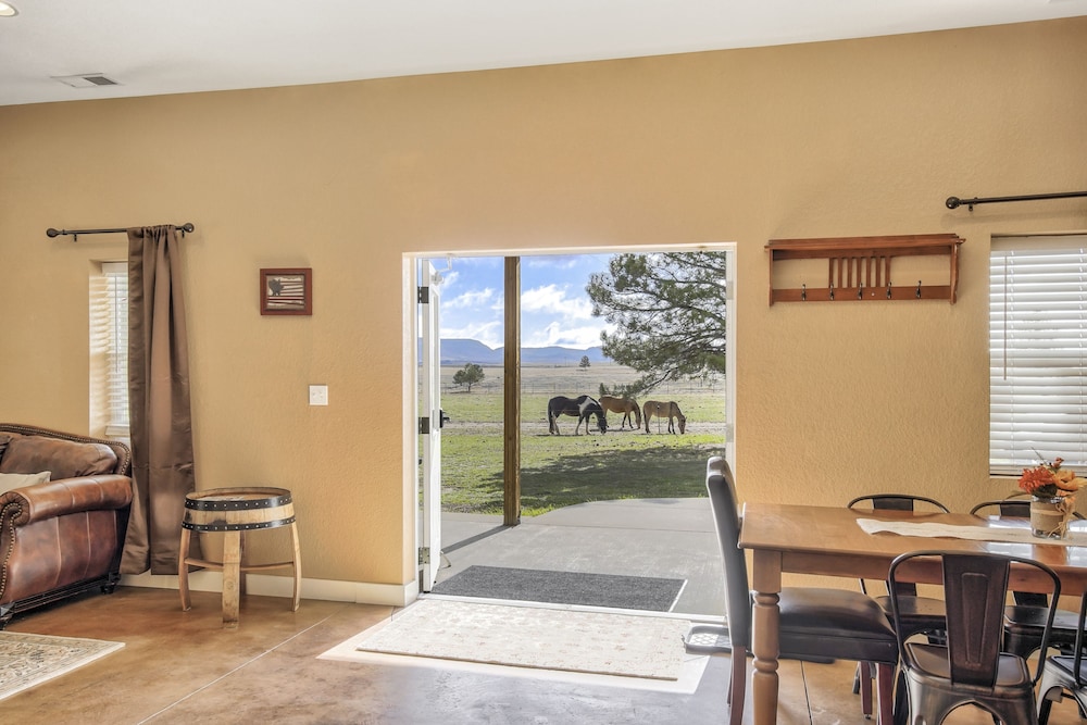 Cowboy Quarters — Larkspur — photo 2