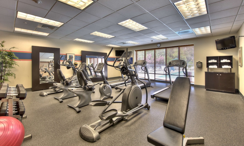 Hampton Inn Wilmington University Area Smith Creek Station - photo 50
