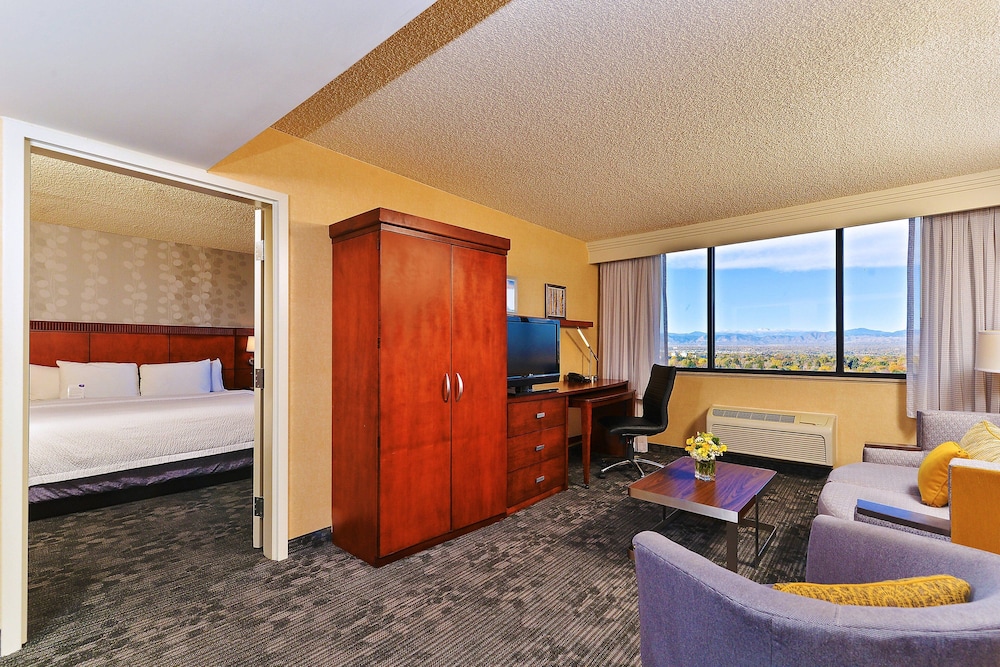 Courtyard by Marriott Denver Cherry Creek - photo 20