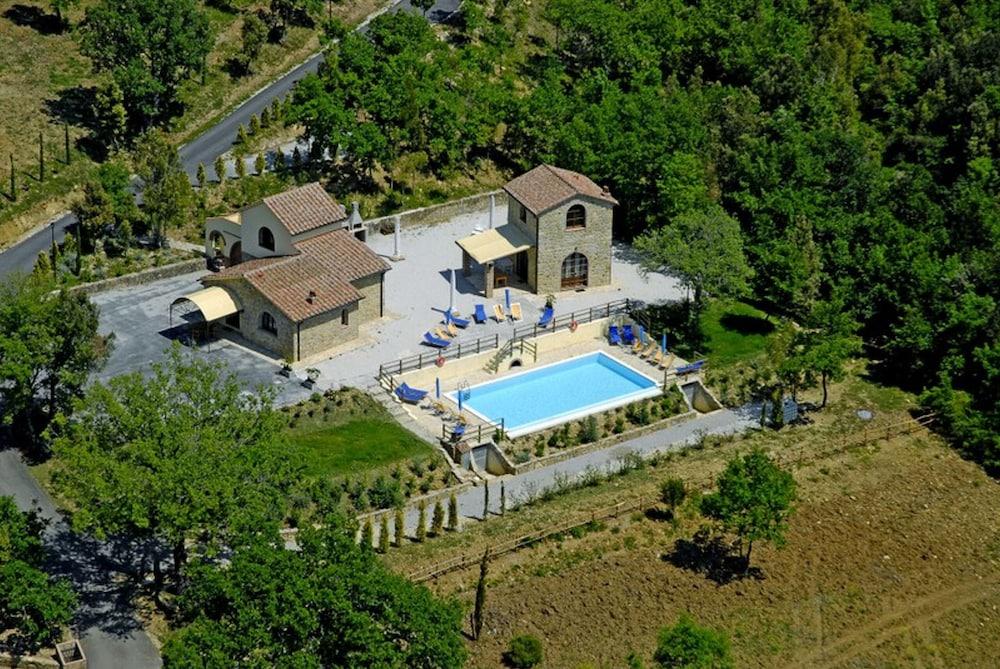 Relais Borgo Il Massera in Monteverdi Marittimo, Italy