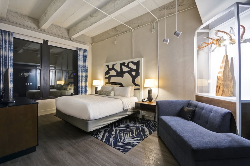 Hotel Indigo Kansas City The Crossroads by IHG - photo 9