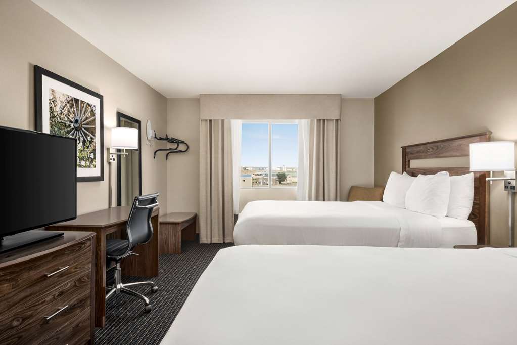 Baymont by Wyndham Rawlins - photo 17