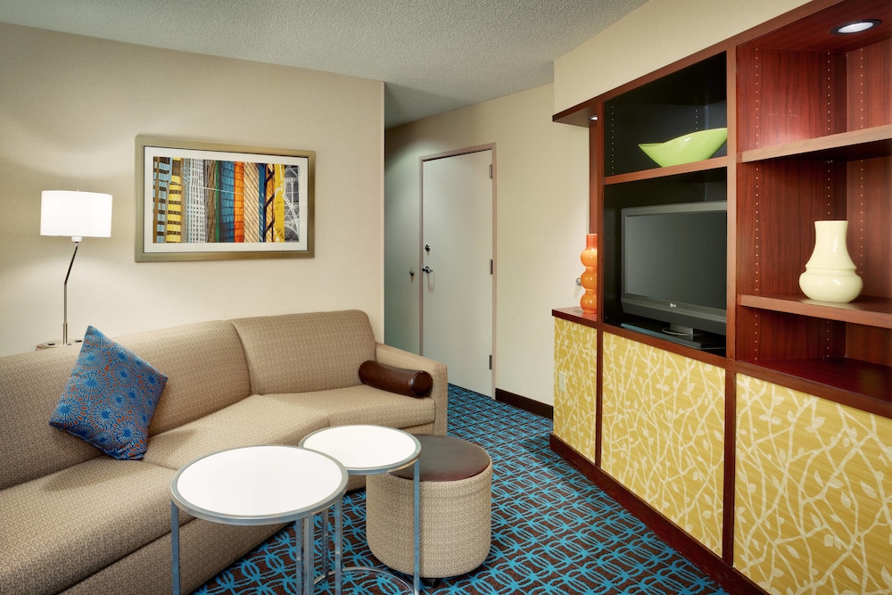 Fairfield Inn & Suites by Marriott Salt Lake City Airport - photo 5