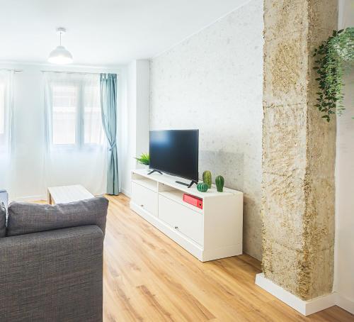 Cartagenaflats Apartamentos Anfiteatro Romano 4C — 4-Star Luxury Hotel in Cartagena, Spain