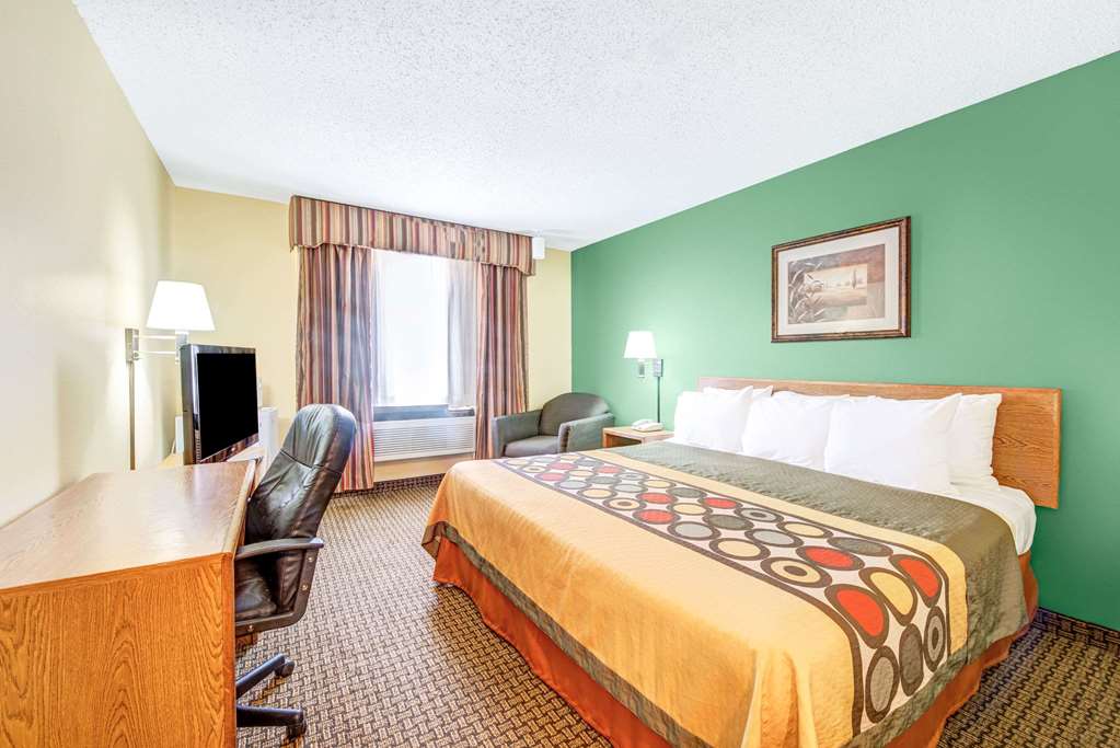 Super 8 by Wyndham McKinney Plano Area - photo 10