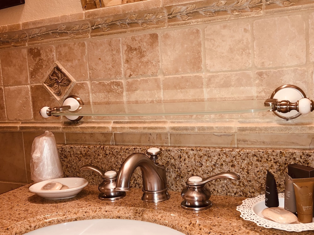 Annabelle Inn - photo 45