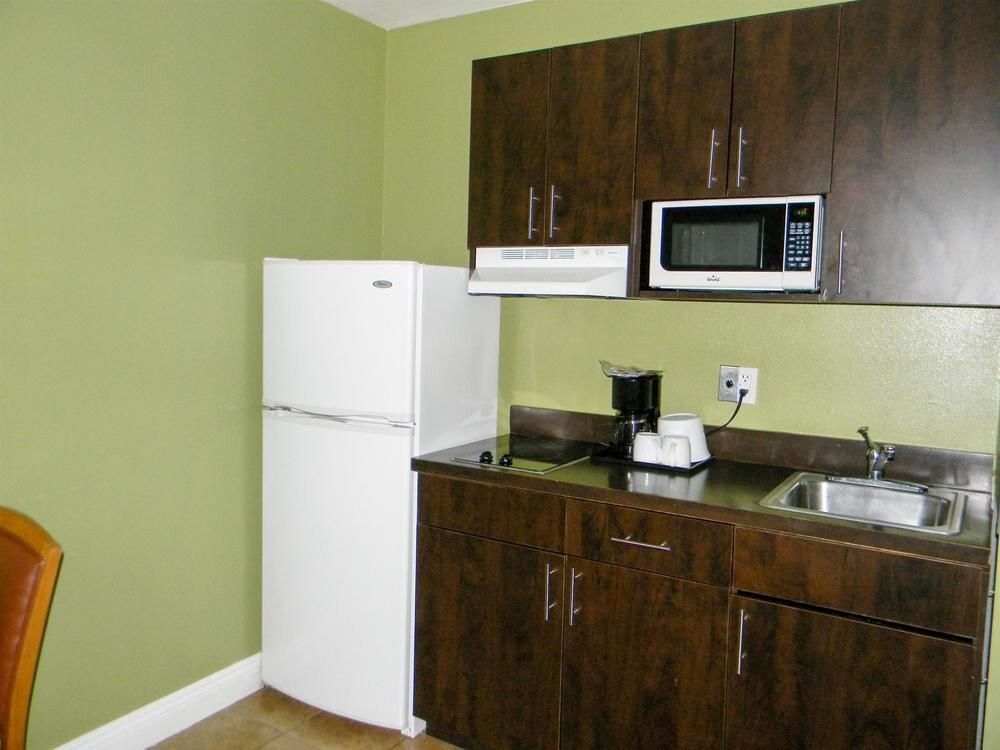 Studio 6 Van Nuys California - photo 15