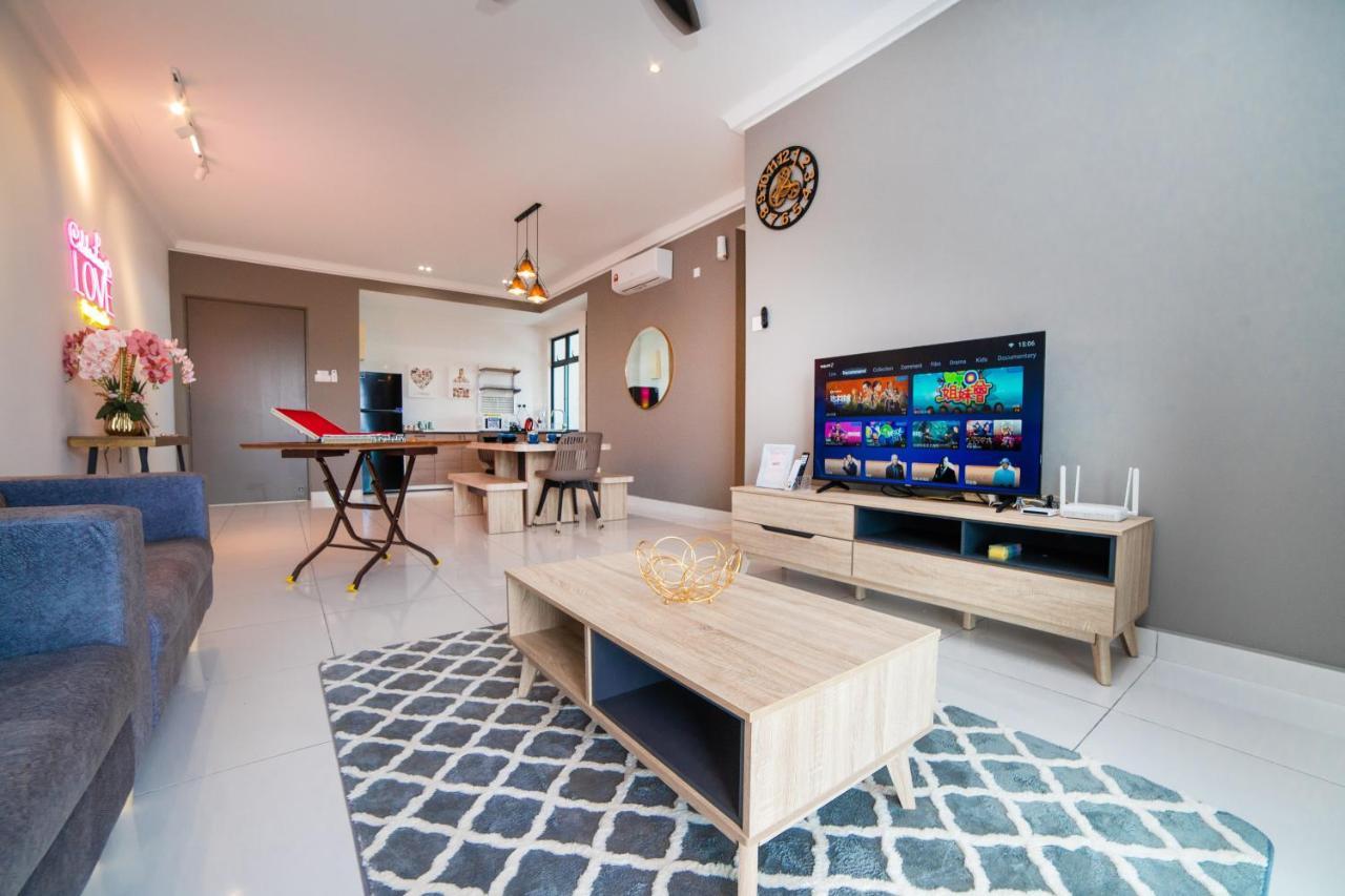 The Platino Sweet Peony 3BR8Pax nr Paradigm Mall — 4-Star Luxury Hotel in Johor Bahru, Malaysia