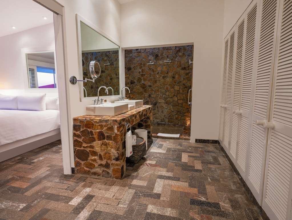 Las Brisas Acapulco Master Suite Jacuzzi