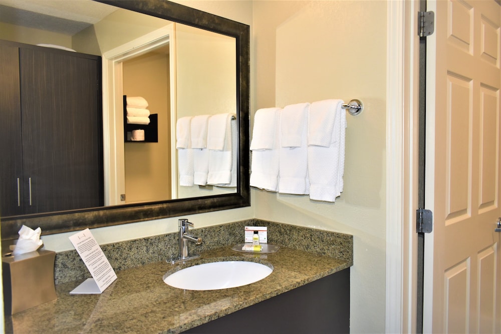 Staybridge Suites North Albuquerque by IHG - photo 16