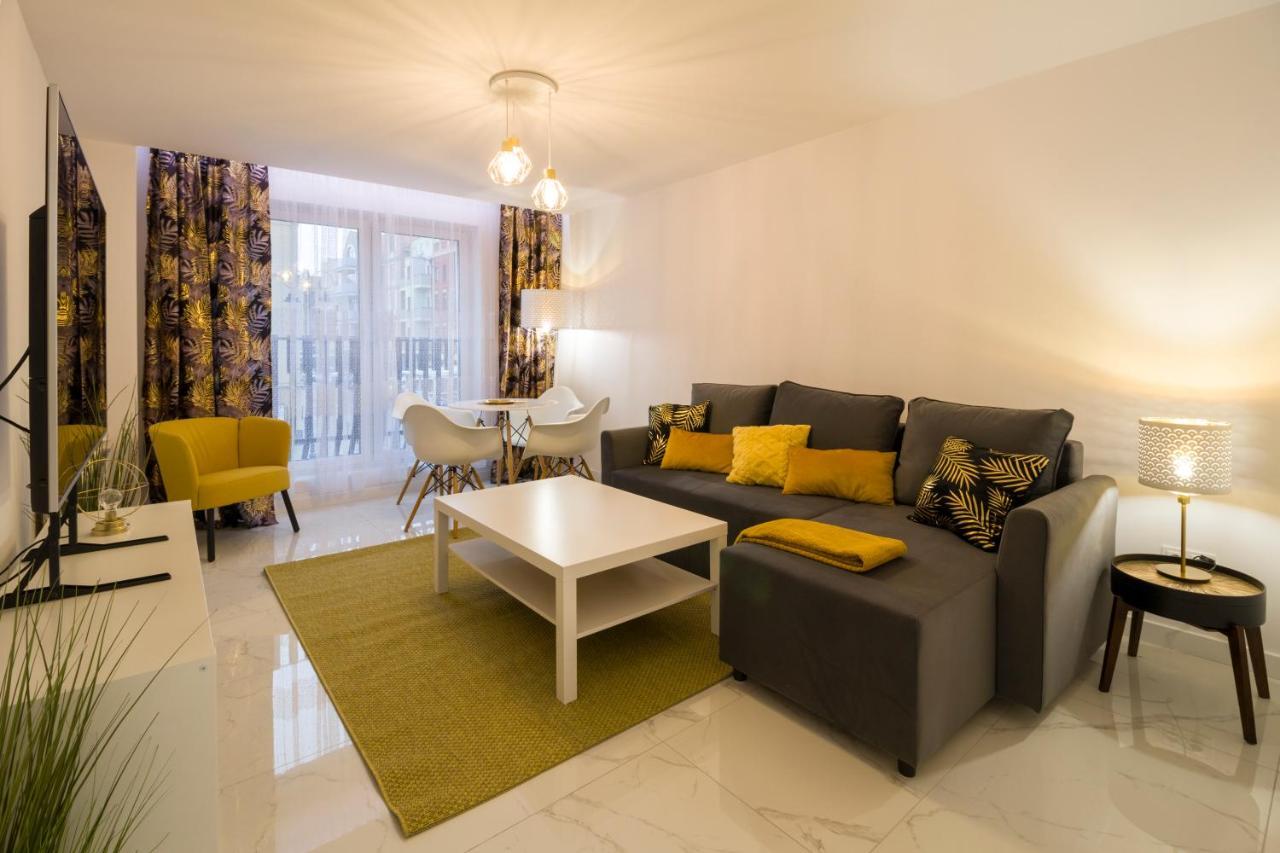 Apartament Golden Prestige — hotel in Glogow