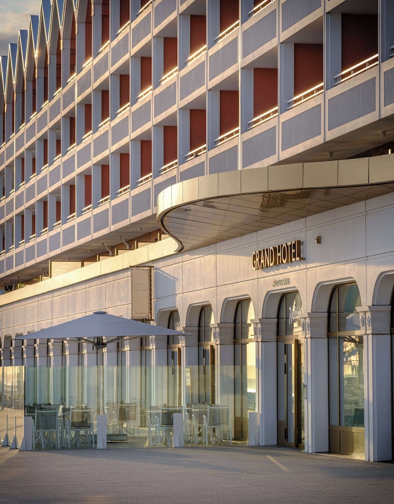 Radisson Blu Grand Hotel & Spa Malo Les Bains in Dunkerque, France