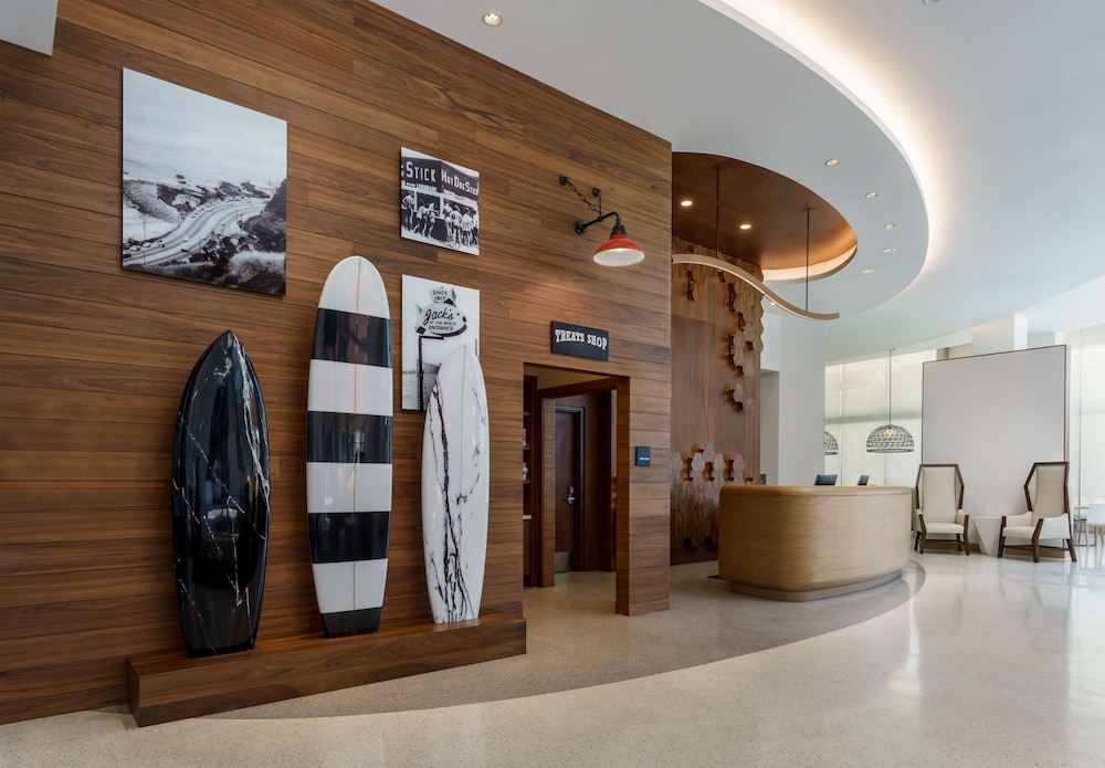 Hampton Inn & Suites Santa Monica - photo 9