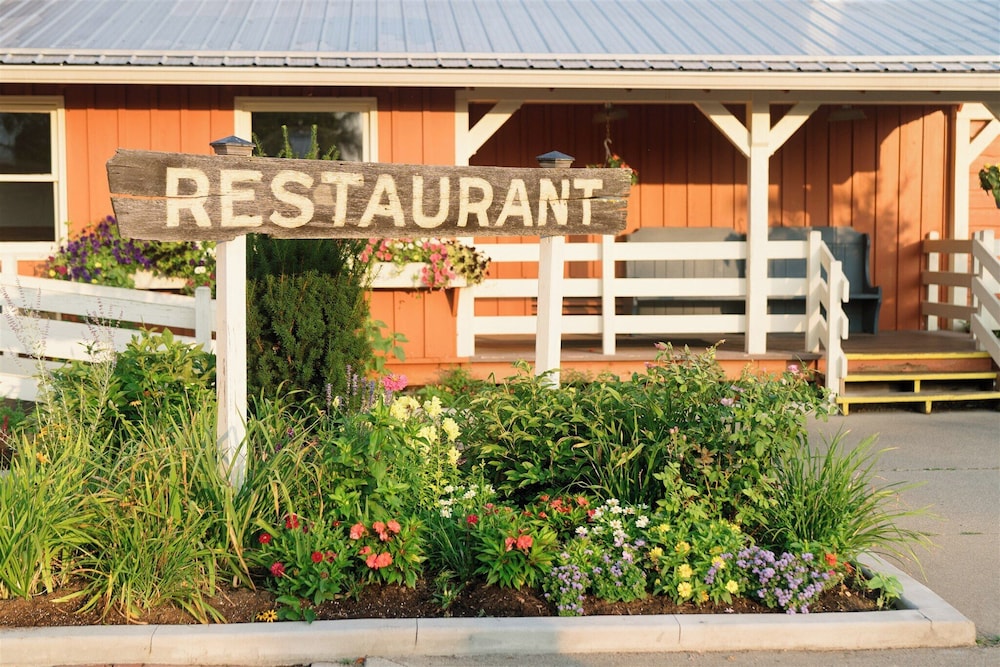 Brown County Inn - photo 31