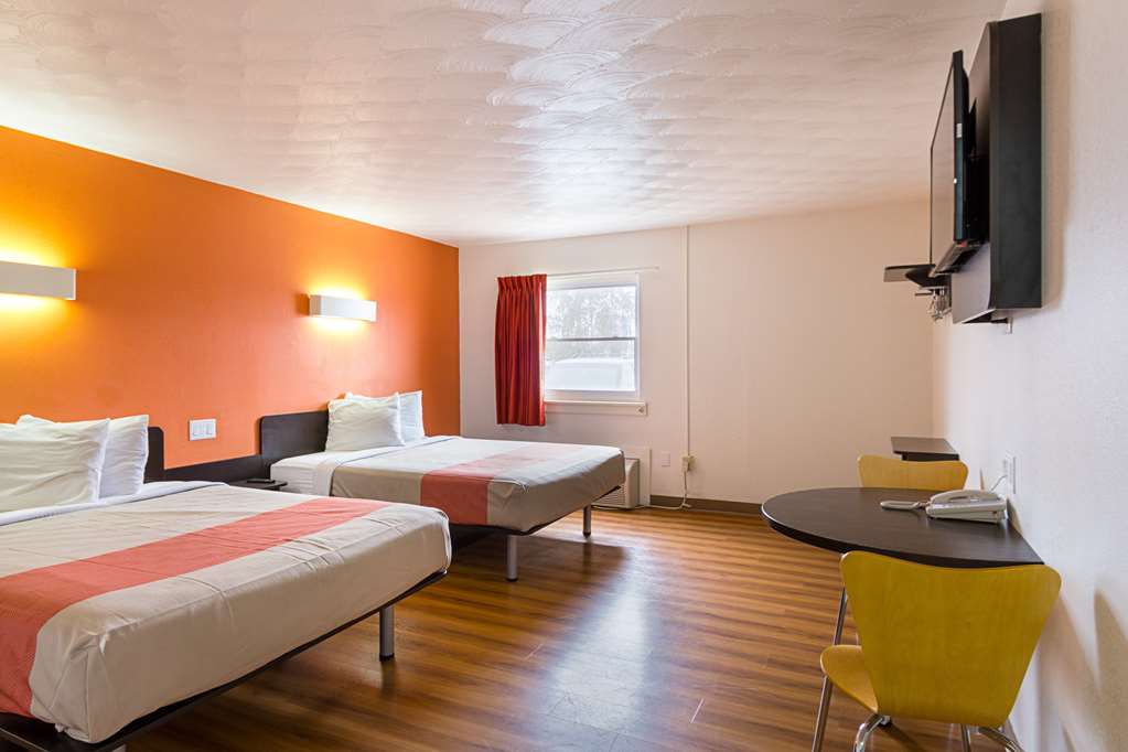 Motel 6 Sidney OH - photo 14