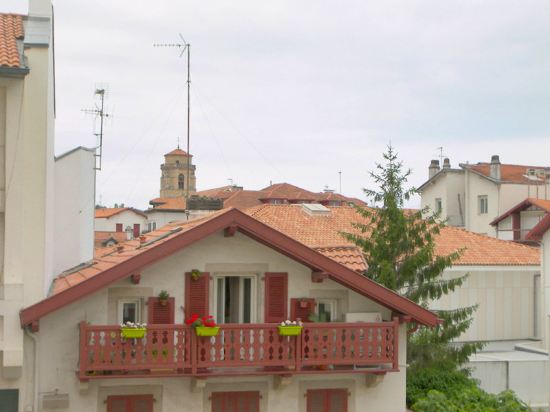 Tingitana in Saint-Jean-De-Luz, France