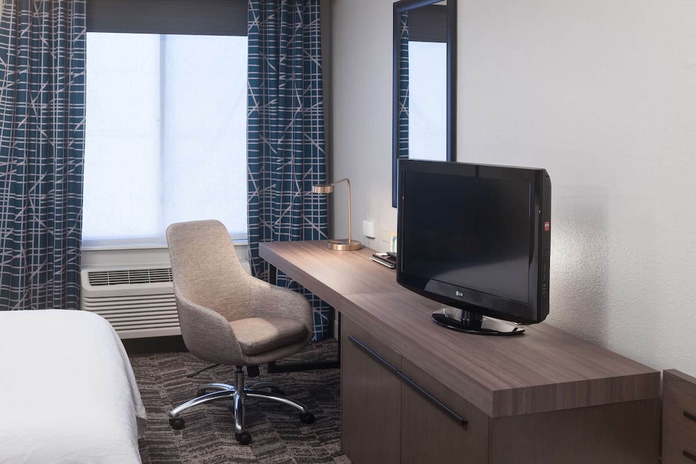 Hilton Garden Inn Savannah Airport - photo 10