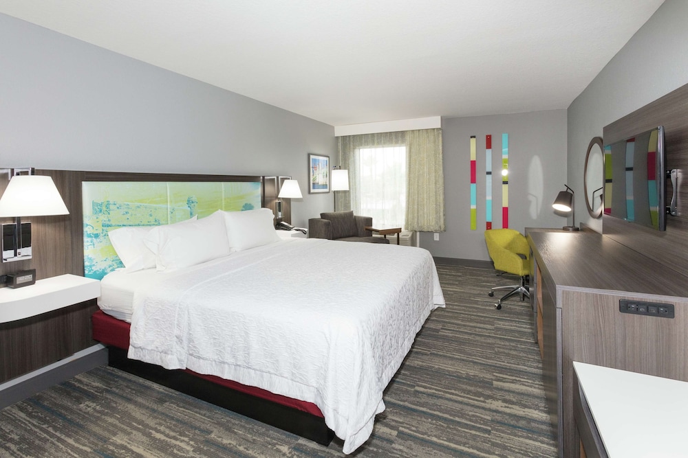 Hampton Inn St. Augustine Beach - photo 28