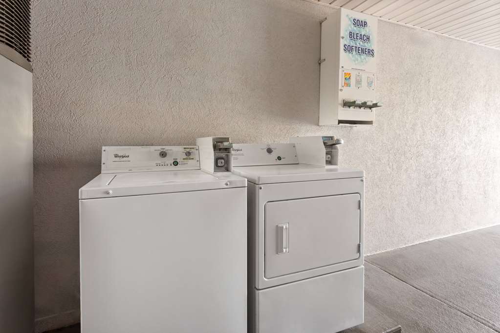 Super 8 by Wyndham Prattville Montgomery - photo 13