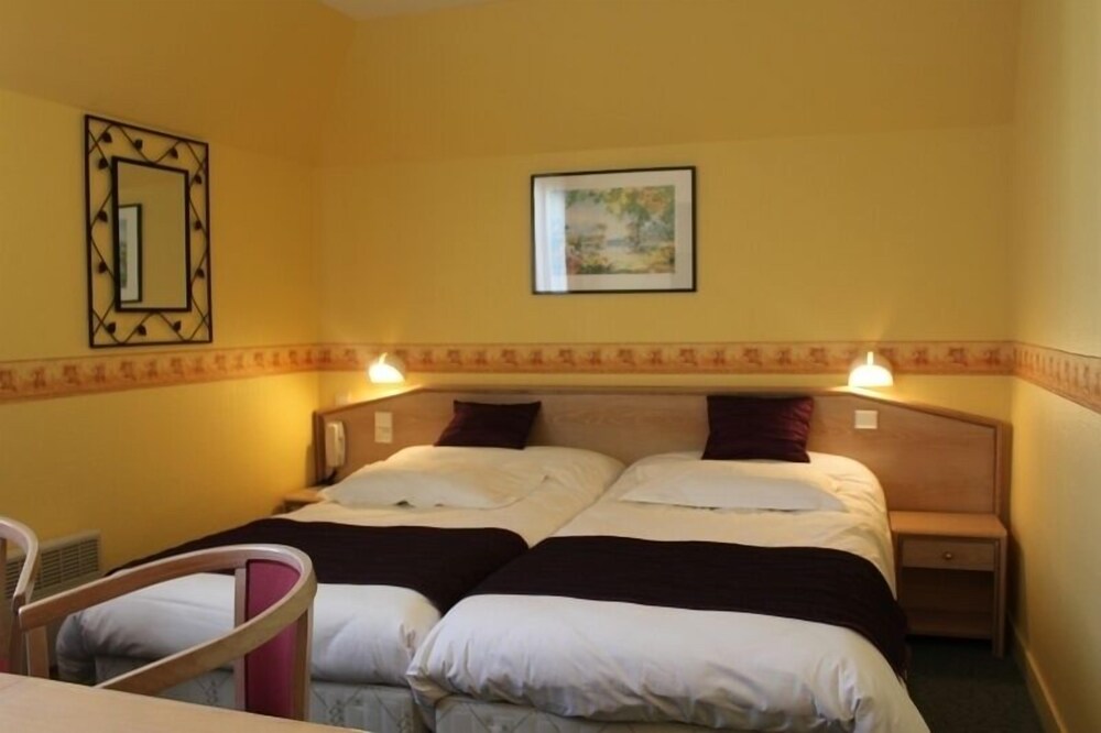 Hotel Des Bains — Lancieux — photo 4