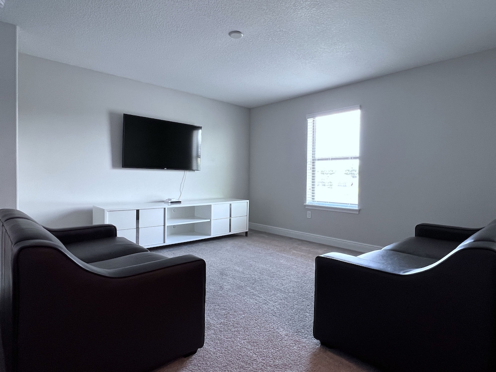 Balmoral Resort 140aa 5 Bedroom Home by RedAwning - photo 16