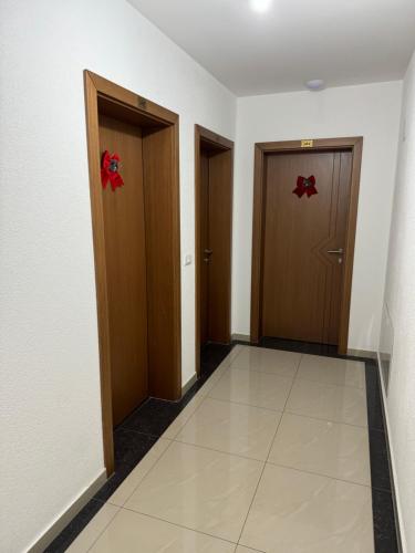 Hotel Majestic — Struga — photo 3