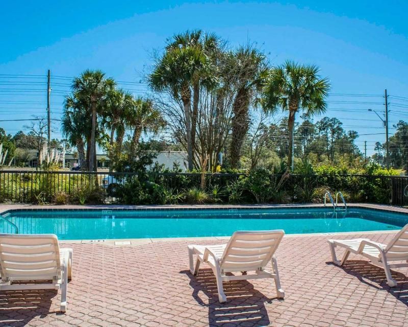 Quality Inn Weeki Wachee Spring Hill - photo 16
