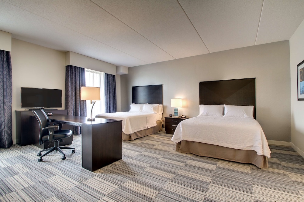 Hampton Inn & Suites Greenville Airport SC - photo 13