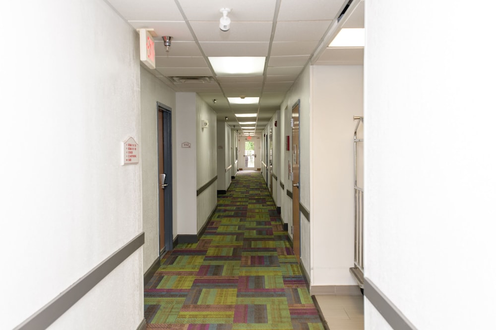 Home Town Inn Ringgold - photo 22