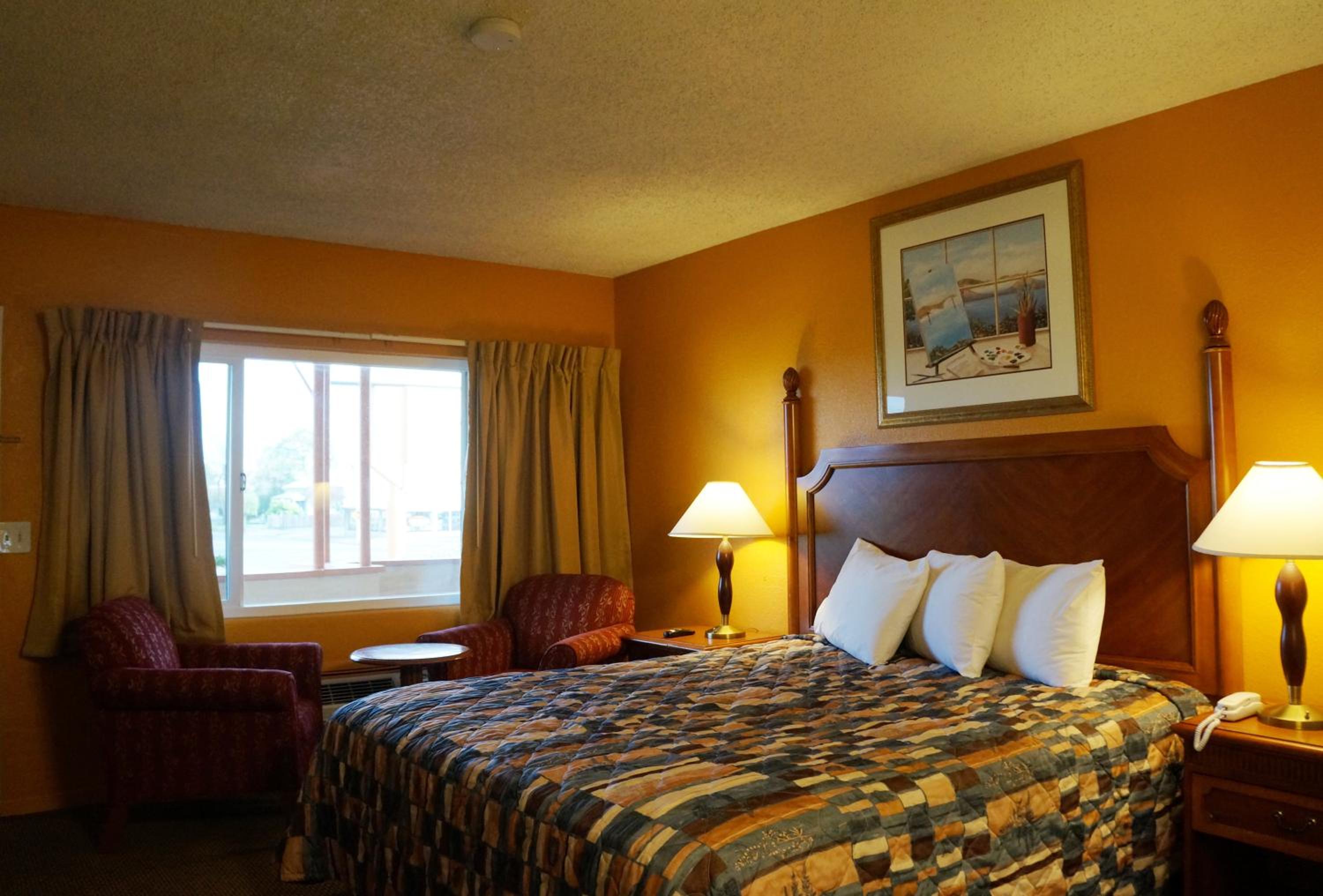 Classic Inn Red Bluff - photo 7
