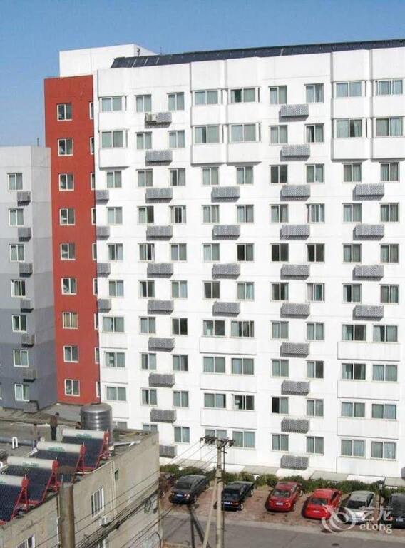 Beijing Master Inn - carbon neutral hotel in Beijing