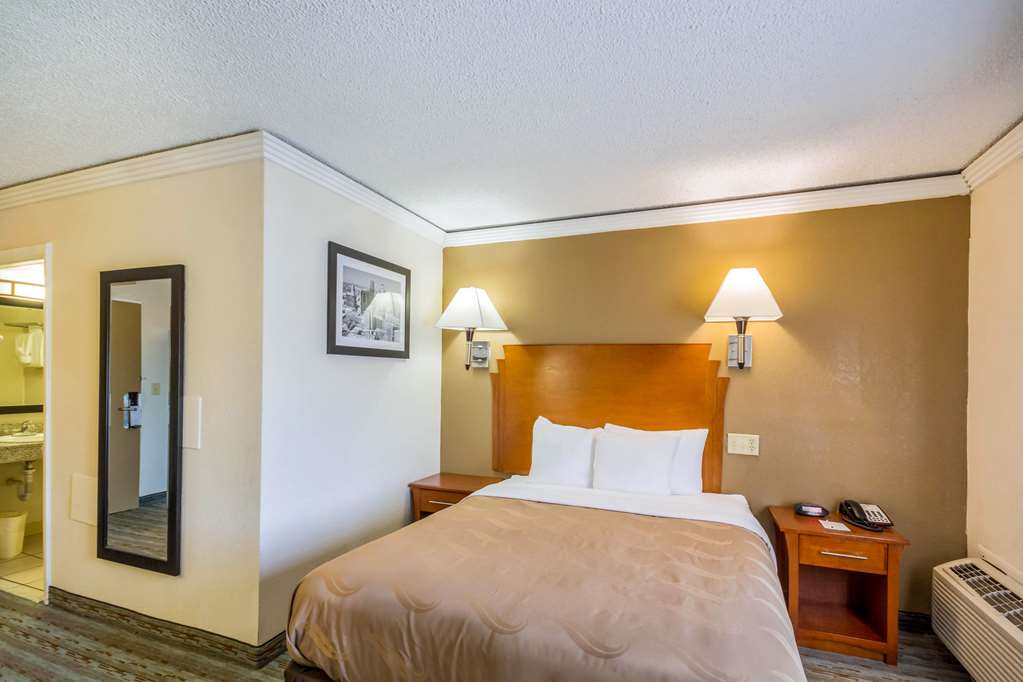 Quality Inn & Suites Kansas City Independence I 70 East - photo 7